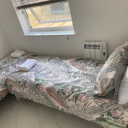 2 Bed Chalet Romney Sands Greatstone ภายนอก รูปภาพ