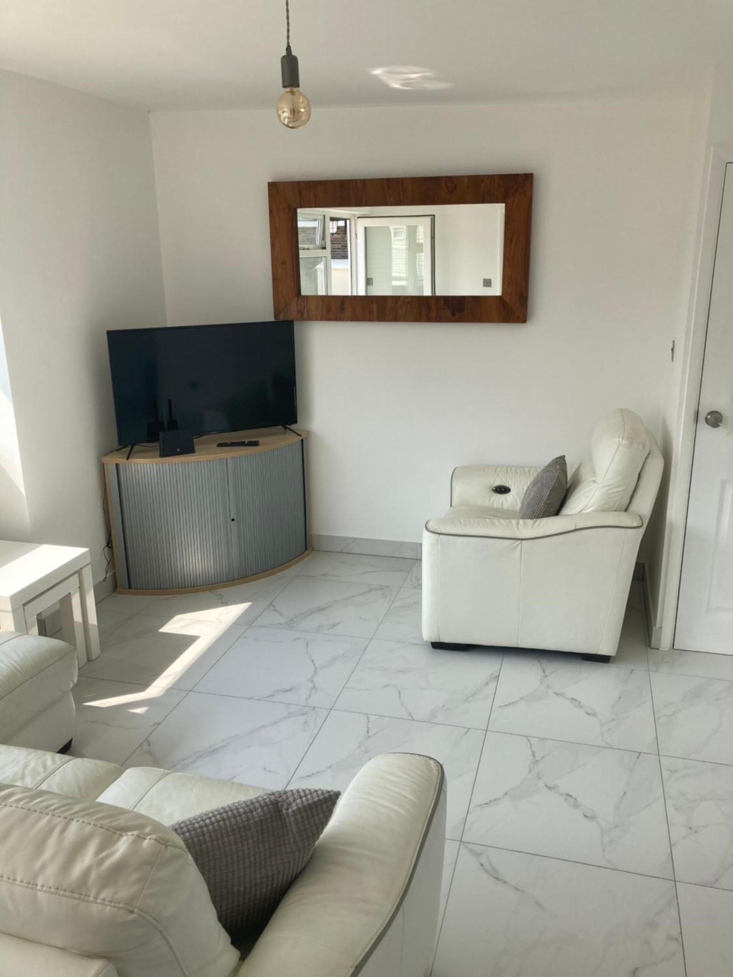 2 Bed Chalet Romney Sands Greatstone ภายนอก รูปภาพ