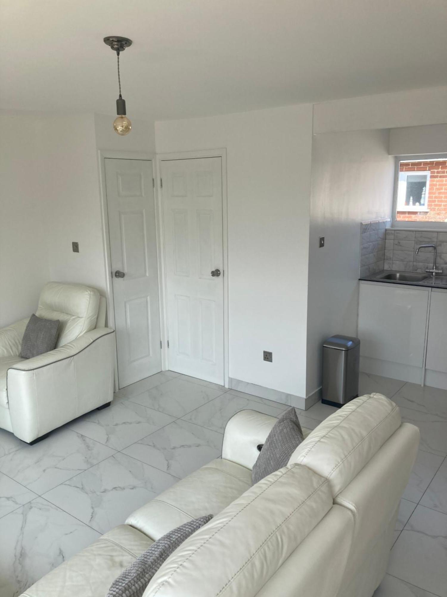 2 Bed Chalet Romney Sands Greatstone ภายนอก รูปภาพ