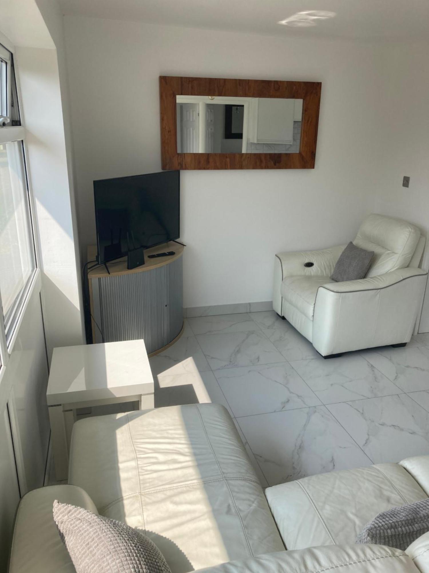 2 Bed Chalet Romney Sands Greatstone ภายนอก รูปภาพ